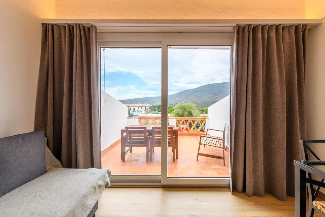 Carpe Diem Cadaques Aparthotel
