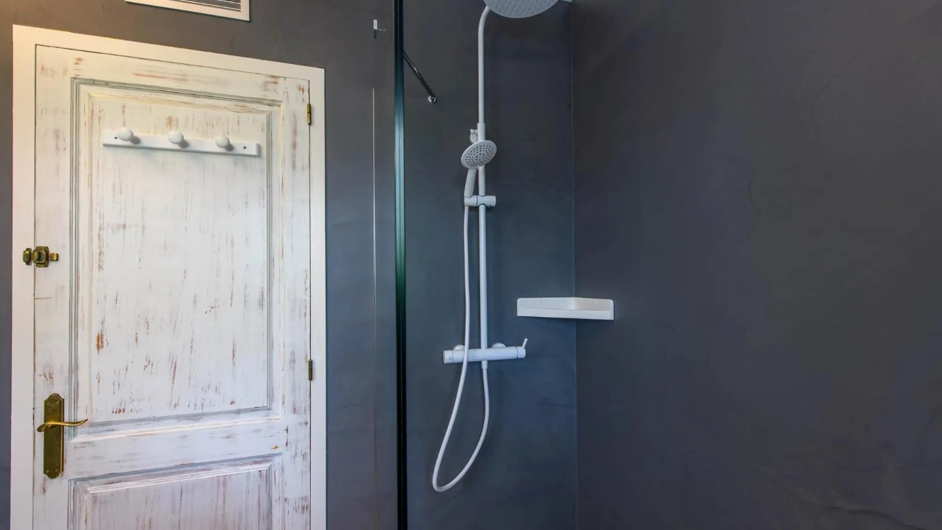 Carpe Diem Cadaques Aparthotel 2*,  Spain