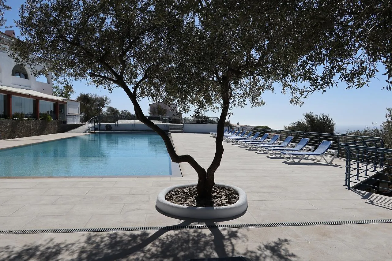 Carpe Diem Cadaques Aparthotel 2*,